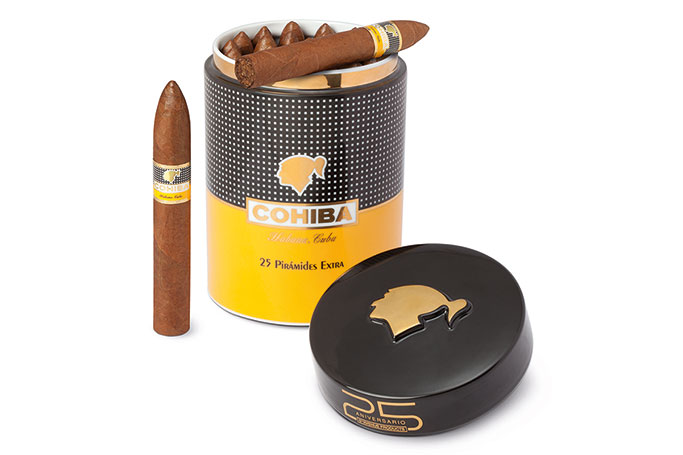 Stimmungsbild Cohiba Piramides Extra Jubiläumsjar