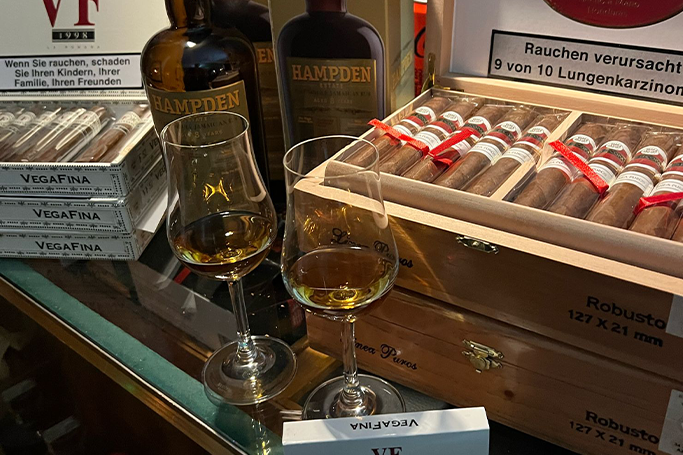 Cigar Moments by 5TH Avenue - Jo´s Needful Things