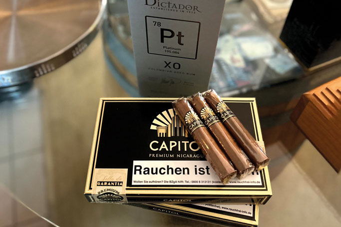 Cigar Moments - Barbara Ullrich - Capitol