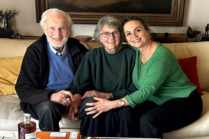 Heinrich Villiger (l.), Ihre Exzellenz Juana Martínez González (r.)